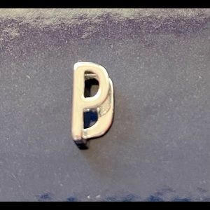 KEEP Collective - charm "P" (silver)